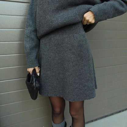 Pull en tricot confortable pour femmes avec épaules tombantes et ourlet à la mode Chic und Stil