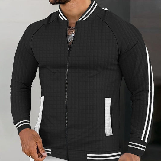 Veste matelassée sportive pour hommes avec un design structuré et des poches zippées latérales Chic und Stil