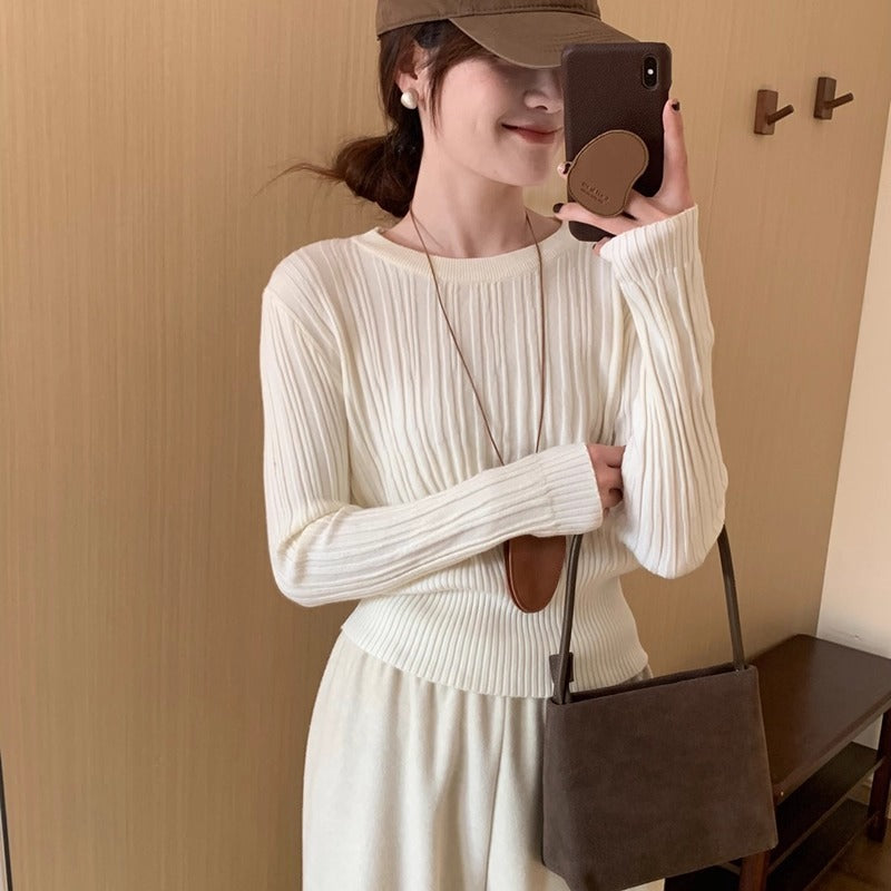 Pull en tricot pour femmes avec une élégante structure côtelée et une silhouette cintrée Chic und Stil