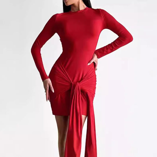 Robe portefeuille à manches longues pour dames avec ourlet asymétrique et coupe cintrée Chic und Stil