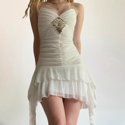 Dames Robe de soirée élégante avec des détails en volants et des bijoux scintillants Chic und Stil