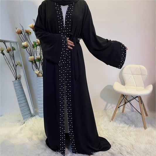 Dames élégante Abaya avec des détails en strass élaborés et une ceinture à la taille Chic und Stil