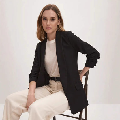 Dames Blazer moderne avec coupe élégante et poches latérales Chic und Stil