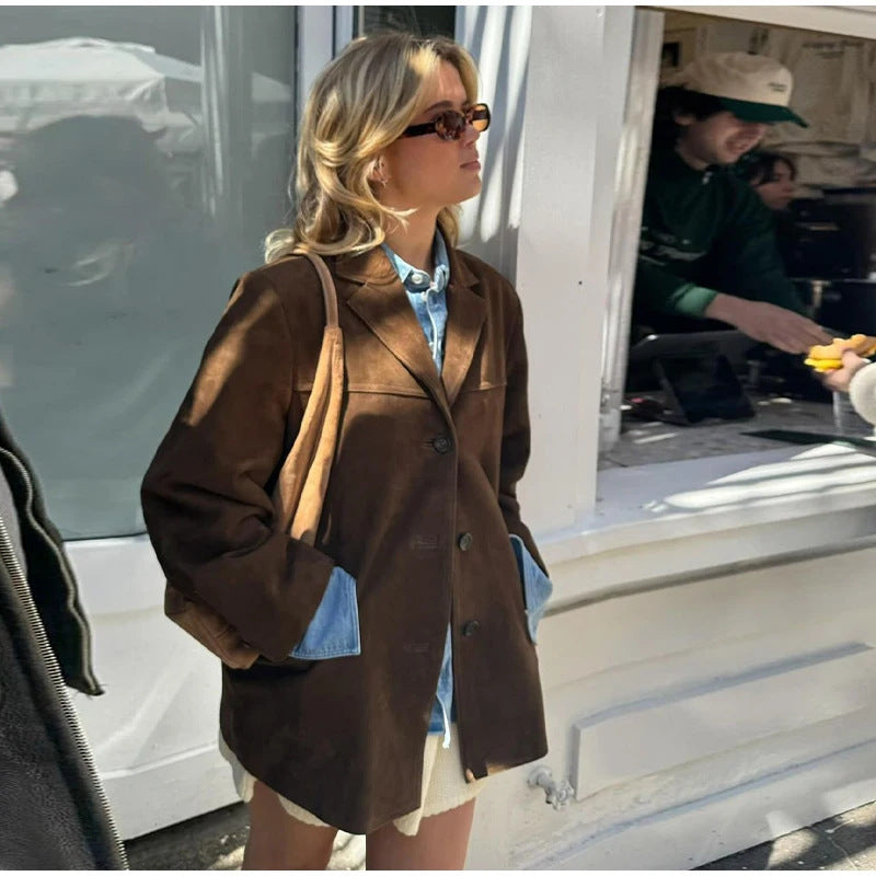 Veste en suédine pour femmes avec coupe ajustée Chic & Stil