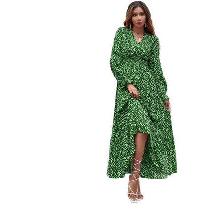 Robe midi femme avec des pois floraux et une jupe évasée Chic und Stil