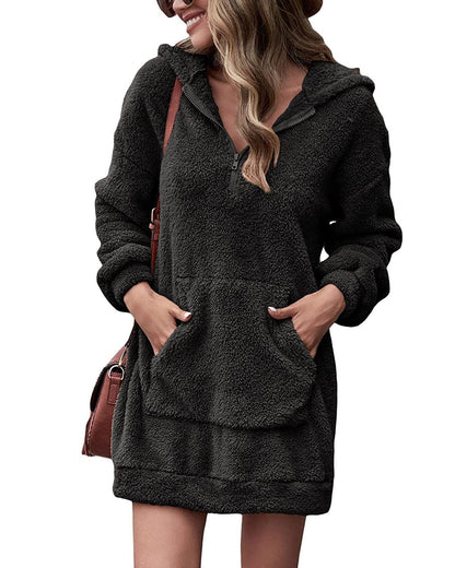 Robe hoodie douillette pour femmes avec poches pratiques et fermeture éclair mi-haute Chic und Stil