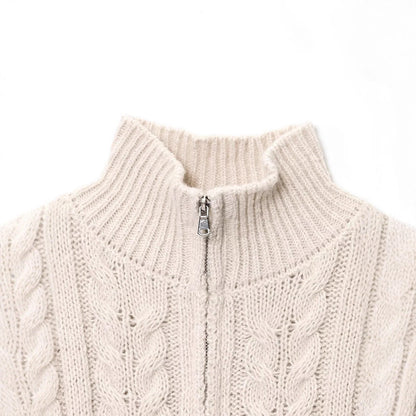 Dame cardigan avec col haut et motif cable détaillé Chic und Stil