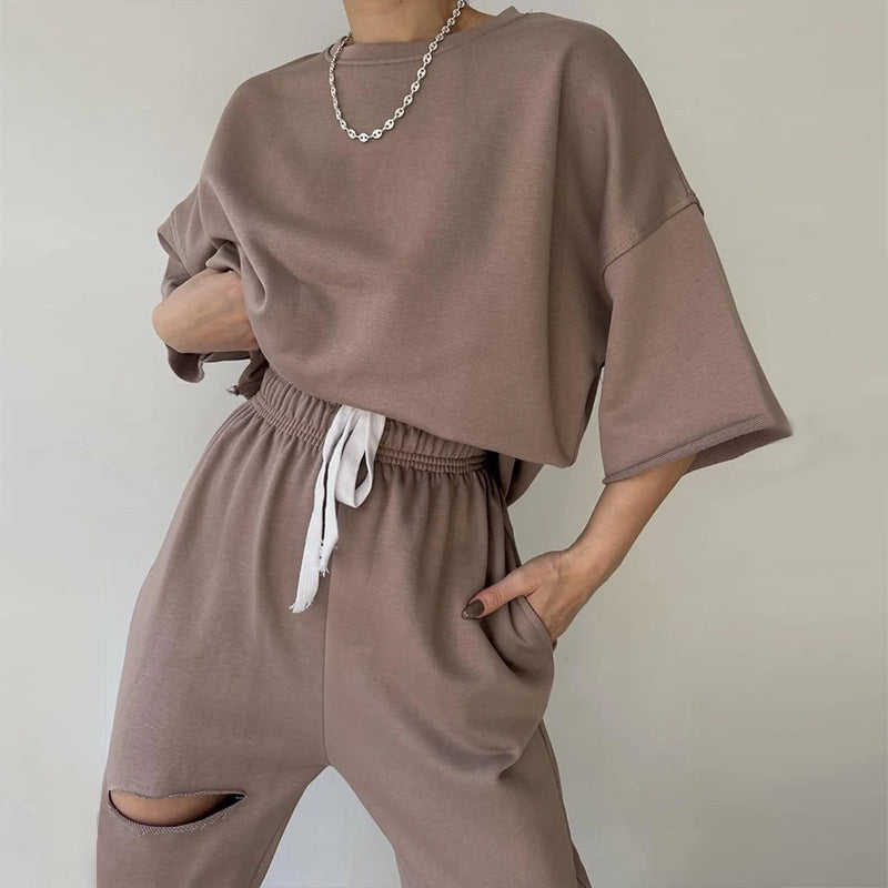 Casual set for women with oversized top and elastic pants Chic und Stil