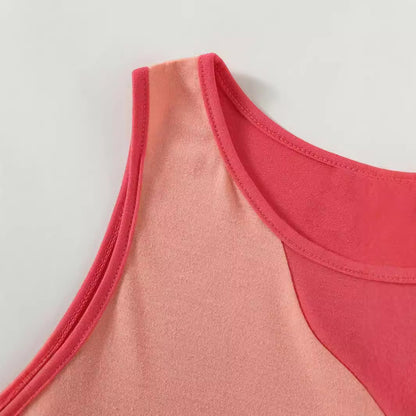 Top court pour femmes avec un design asymétrique et des accents sportifs Chic und Stil