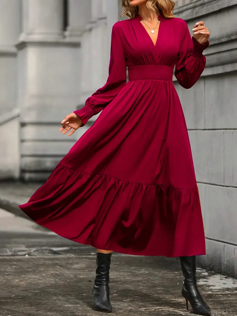 Robe maxi femme avec un élégant décolleté en V et des manches volumineuses Chic und Stil