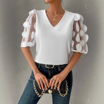 Dames Haut élégant avec des manches bouffantes transparentes et un décolleté en V Chic und Stil