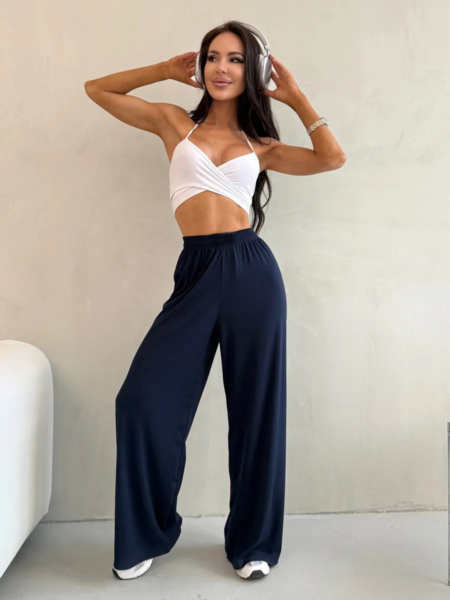 Elegant and casual set for ladies with short top and wide pants Chic and Style