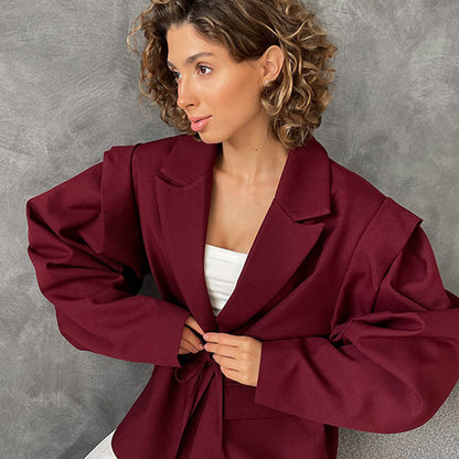Blazer oversized pour femmes avec ceinture Chic und Stil