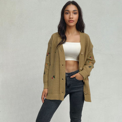Dames Grobstrick Cardigan avec broderies colorées et fermeture à boutons Chic und Stil
