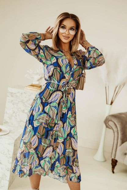 Robe maxi pour dames avec un design floral créatif et une ceinture à la taille Chic und Stil