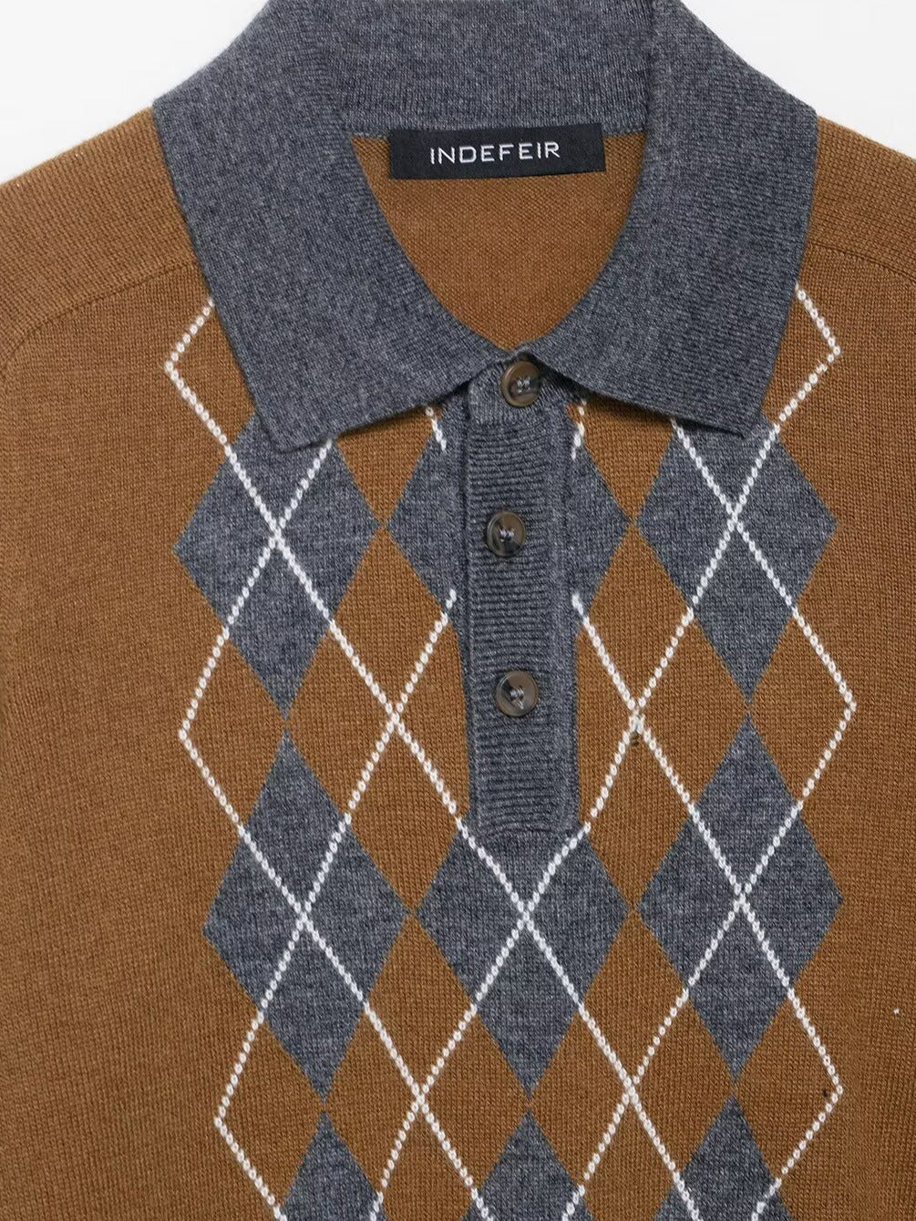 Pull élégant pour femmes avec motif losange et col Chic und Stil