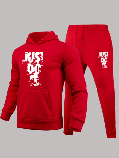 Women's sporty hoodie and jogger pants set with modern logo design Chic und Stil