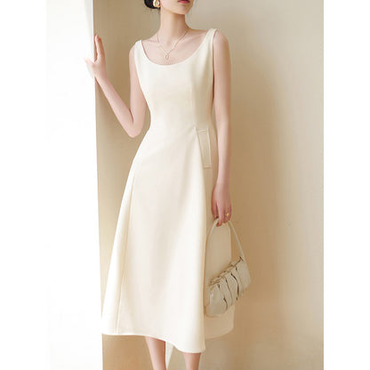Robe midi femme en A avec silhouette classique Chic und Stil
