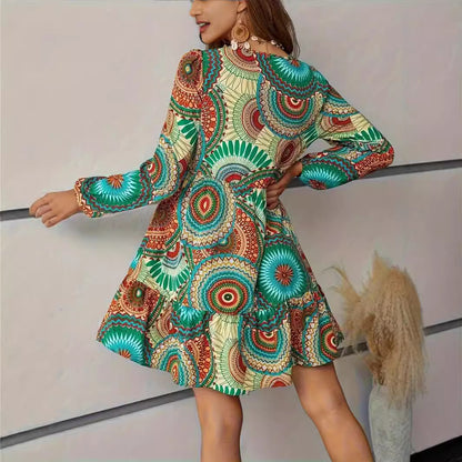 Dames Robe Mince Ludique avec Motif Coloré et Boutons Chic und Stil