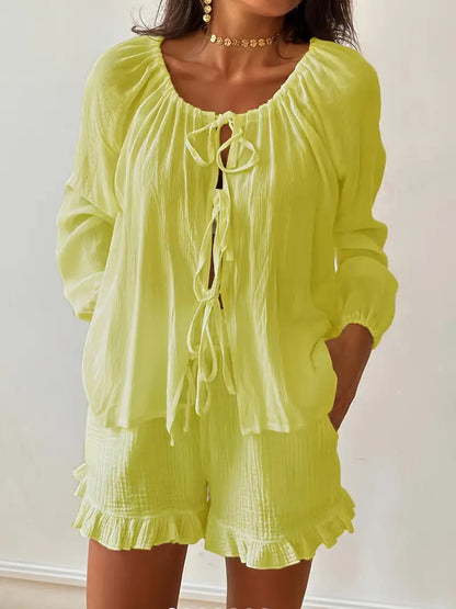 Ensemble décontracté femme en haut élastique et shorts Chic und Stil