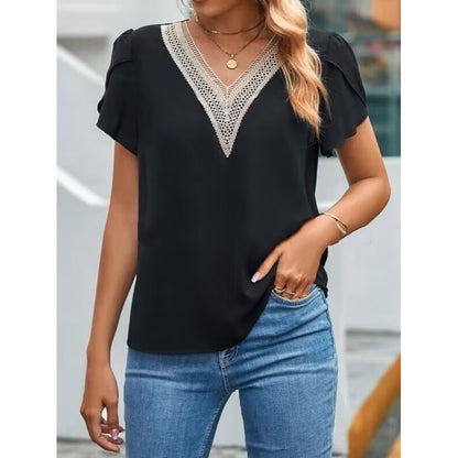 Blouse élégante à encolure en V pour dames avec des ornements en dentelle Chic und Stil