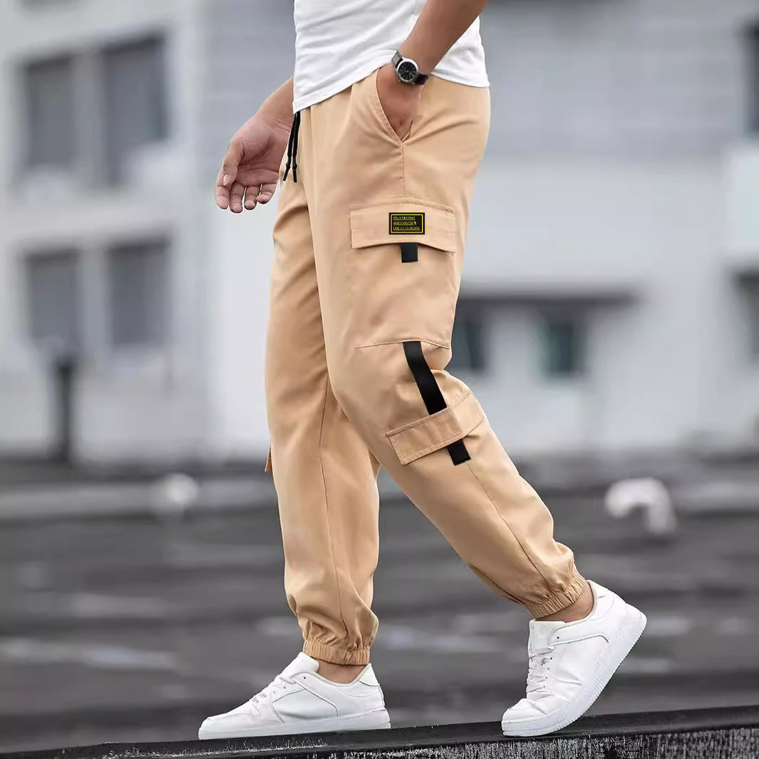 Pantalon cargo décontracté pour hommes avec taille ajustable et poches zippées pratiques Chic und Stil