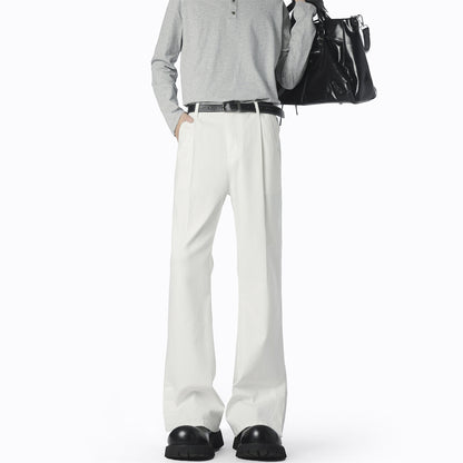 Elegant casual pants for women, wide, with fine pleats and high-quality materials Chic und Stil