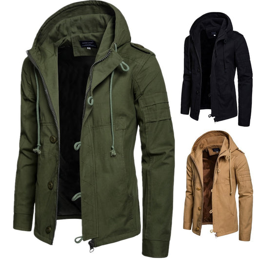 Functional outdoor jacket for men with high collar and practical pockets Chic and Style