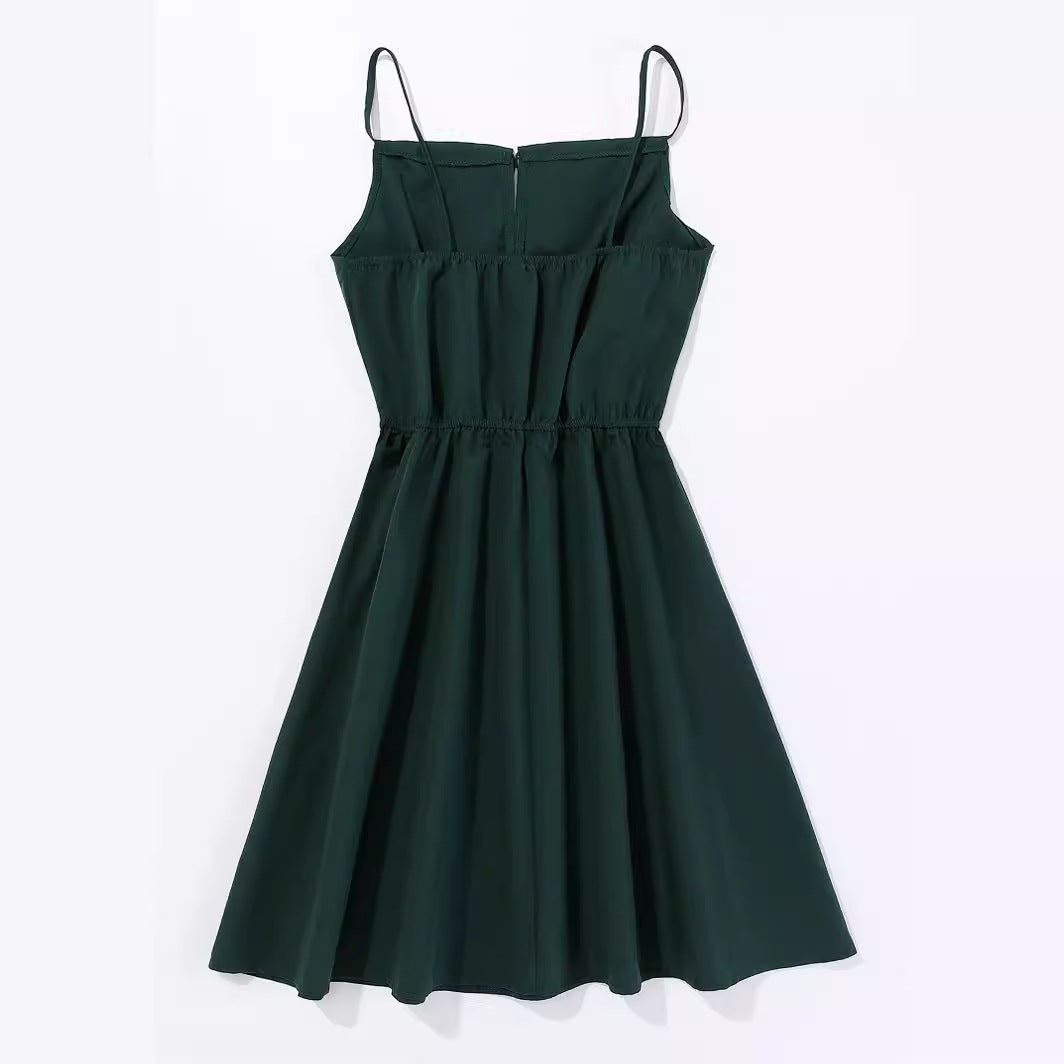 Robe d'été pour femmes avec bretelles spaghetti ajustables et cordon de taille élastique Chic und Stil