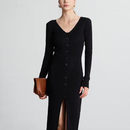 Dames Robe maxi à manches longues avec structure côtelée et détail de bouton Chic und Stil