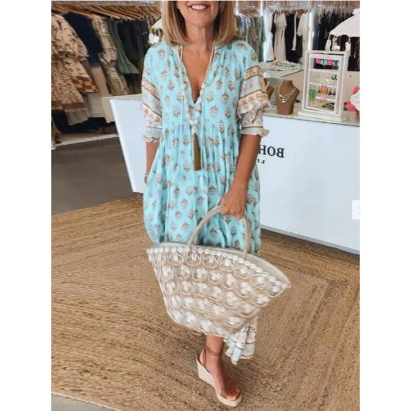 Robe tunique aérienne pour femmes avec des motifs floraux et de délicates détails à volants Chic und Stil