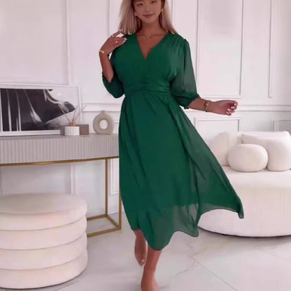 Femme Robe Maxi Fluide à encolure en V Chic und Stil