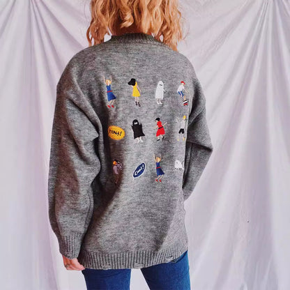 Pull femme avec motifs brodés colorés et coupe décontractée Chic und Stil