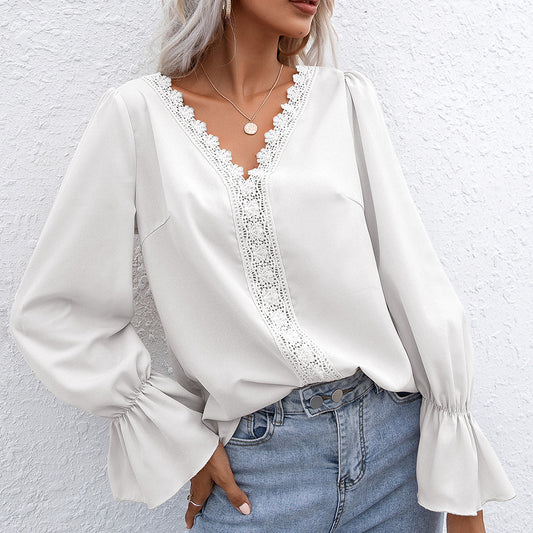 Chemisier élégant pour femmes avec détails en dentelle et manches volantées Chic und Stil