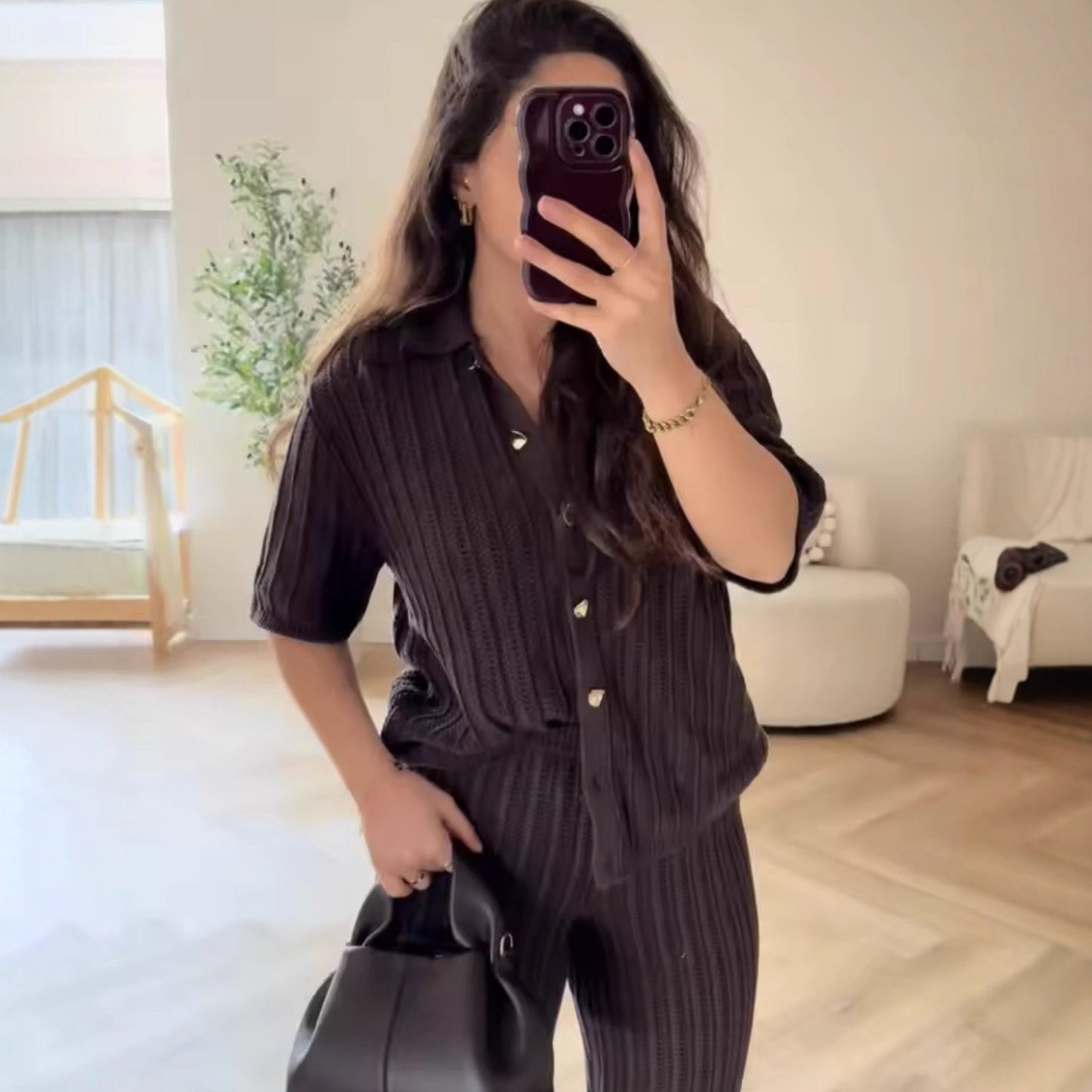 Wide knit palazzo pants for women with an elastic waistband and elegant structure Chic and Style