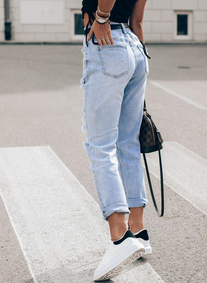 Chic und Stil | Women's Ripped Boyfriend Jeans in Casual Vintage Style with High Waist