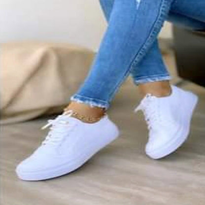 Baskets pour femmes avec dessus en textile à la mode et semelle amortissante Chic und Stil