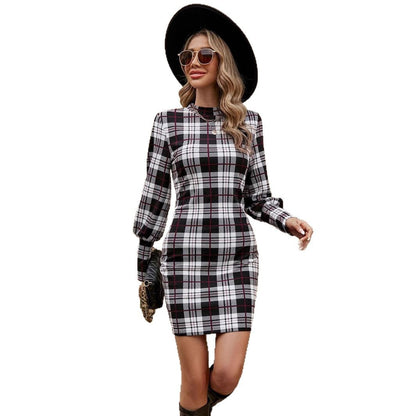 Robe à carreaux pour femmes avec un accent de ceinture élégant et des manches bouffantes Chic und Stil