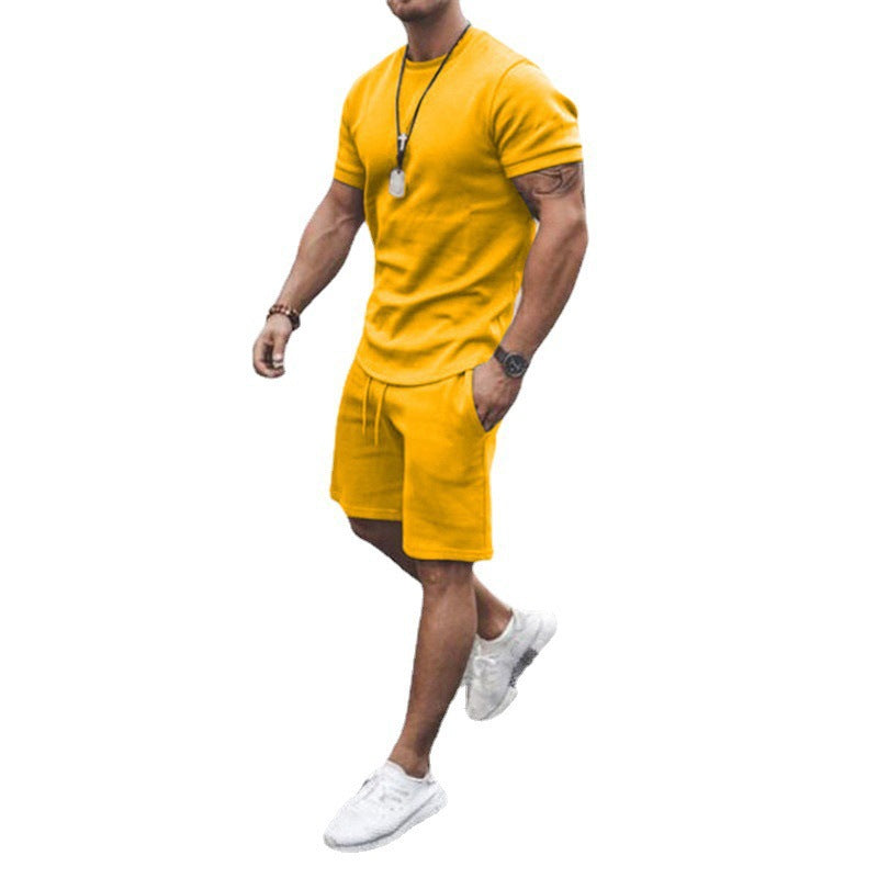 Ensemble d'été sportif pour hommes avec t-shirt respirant et shorts Chic und Stil