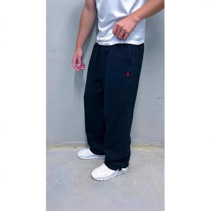 Casual pants for men with soft lining and slightly adjustable waist Chic and Style