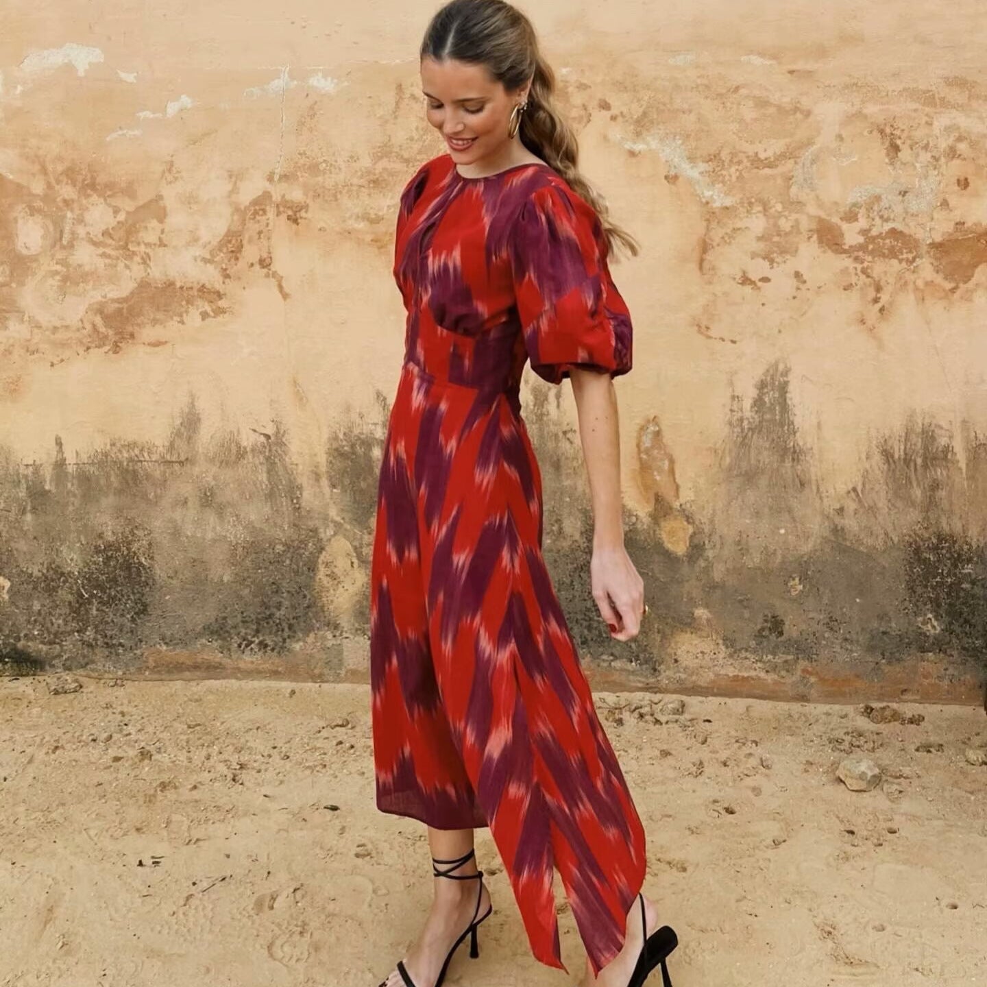 Robe maxi pour dames avec élégante fronce et manches bouffantes modernes Chic und Stil
