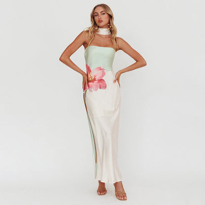 Robe maxi élégante sans épaules pour femmes avec design floral et coupe cintrée Chic und Stil