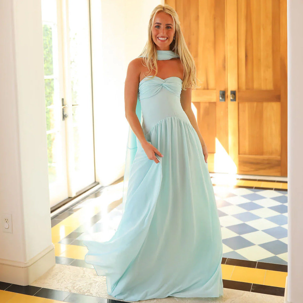 Robe maxi femme avec un élégant corsage à lacets et une jupe fluide Chic und Stil
