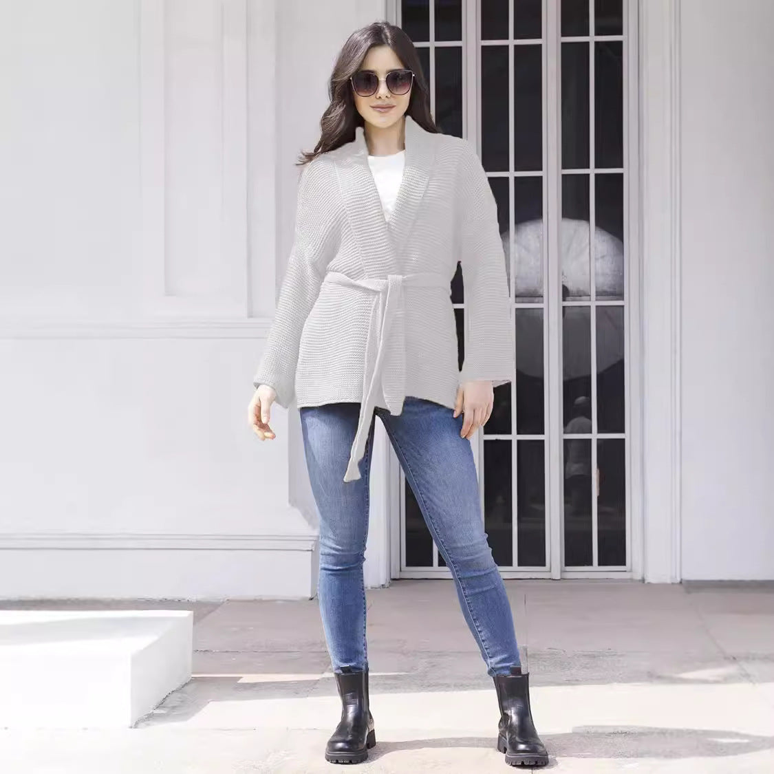 Dames élégant cardigan en tricot avec ceinture et matériau doux Chic und Stil