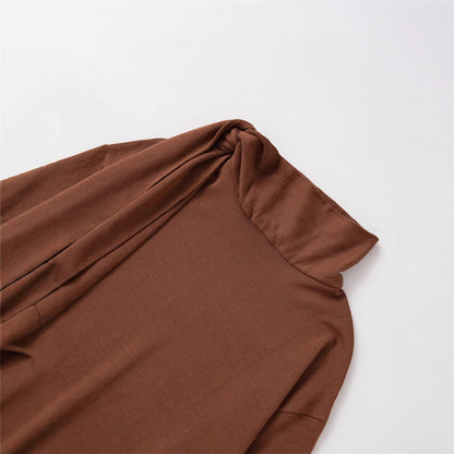 Pull moderne pour dames avec col asymétrique Chic und Stil