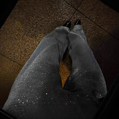 Ladies elegant leather jacket with relaxed fit and practical pockets Chic and Style