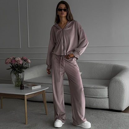 Casual fleece sports set for women with wide pants Chic and Style