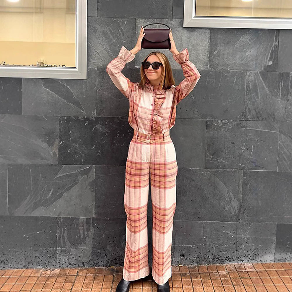 Combinaison à carreaux pour femmes avec ceinture et volants Chic und Stil