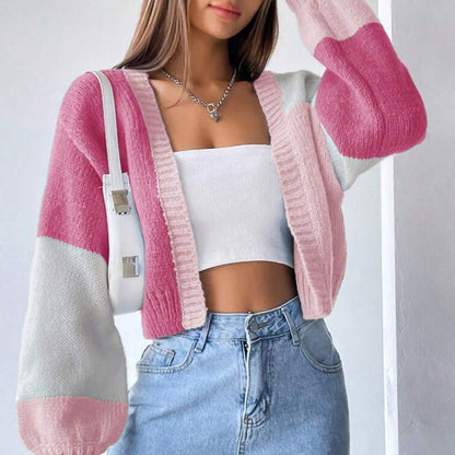 Cardigan décontracté pour femmes dans un design moderne à blocs de couleurs Chic und Stil