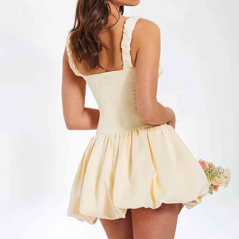 Dames Robe mini ludique avec volant volumineux Chic und Stil